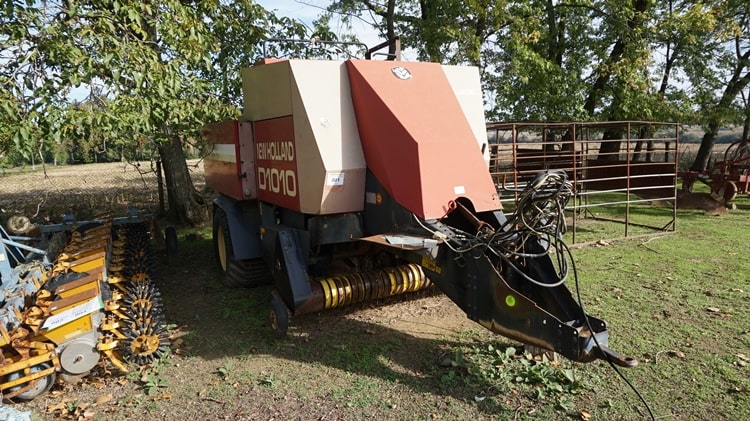 new holland szögletes bálázó