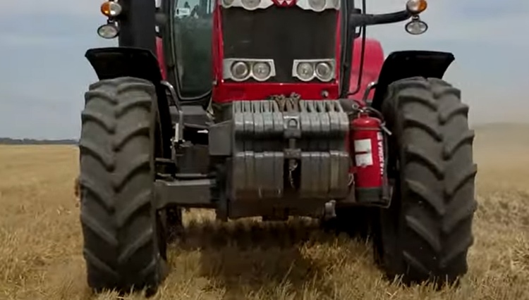 traktor gumiabroncs