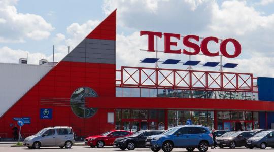 Kiakadt az angliai Tesco vezetője. UPDATE: kapott is hideget-meleget