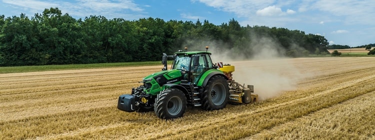 Az új modellek a Deutz-Fahr lauingeni (Németország) traktorgyárában készülnek.