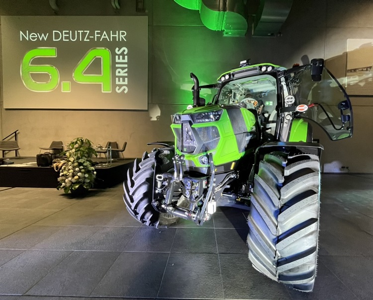 Új Deutz-Fahr traktor
