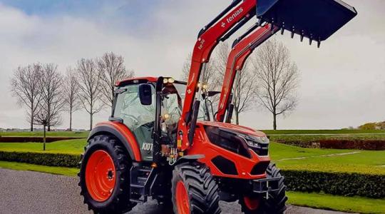 Újdonság: homlokrakodó és vonószerkezet a Kioti HX traktorszériához