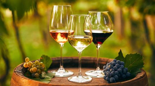 Díjeső! Íme a legjobbra értékelt magyar borok listája