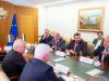 Bukarest, Szófia, Pozsony - Nagy István kollégáival egyeztet az utolsó percekben