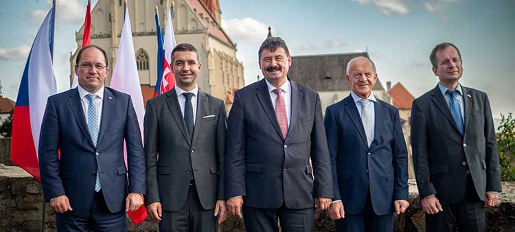 A Visegrádi Együttműködés országai a csehországi Znojmoban rendezett agrárminiszteri találkozón