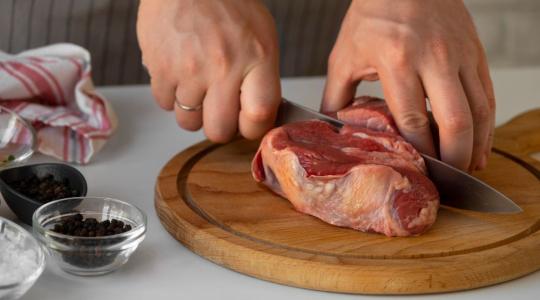 A húsfogyasztás csökkenése kihat a takarmánygyártásra is
