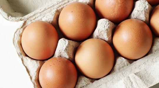 Az M-es tojás csomagolóhelyi értékesítési ára drágább, mint az L-es tojásé