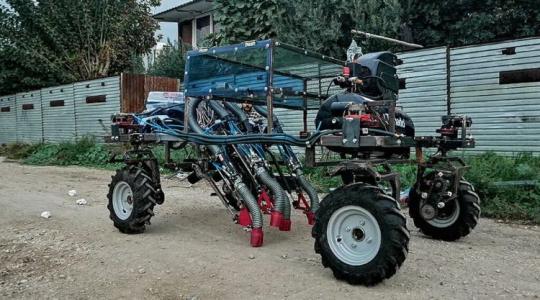 Eljött a robotok ideje? A francia gazdáknál már többszáz működik! 