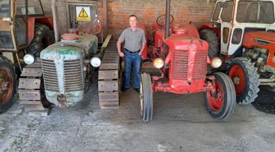 Íme az angol, aki ZETOR traktorokat gyűjt