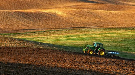 Jó hír a gazdáknak! Az uniós agrárminiszterek megszavazták a KAP módosítását