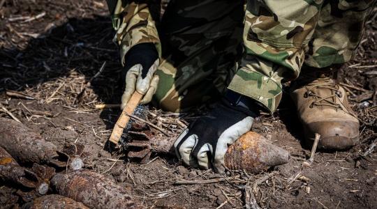 Brutális mennyiségű aknavetőgránát került elő egy Komárom-Esztergom vármegyei szántóföldről