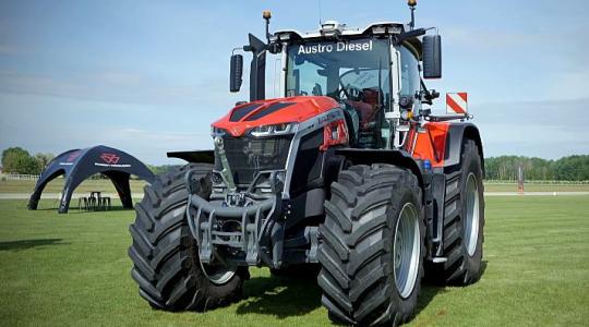 Bemutatjuk a valaha gyártott legerősebb Massey Ferguson traktorszériát