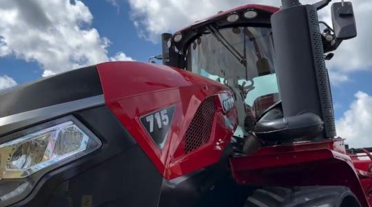 Először mutatkozott be Magyarországon a Case IH Quadtrac 715 traktor!