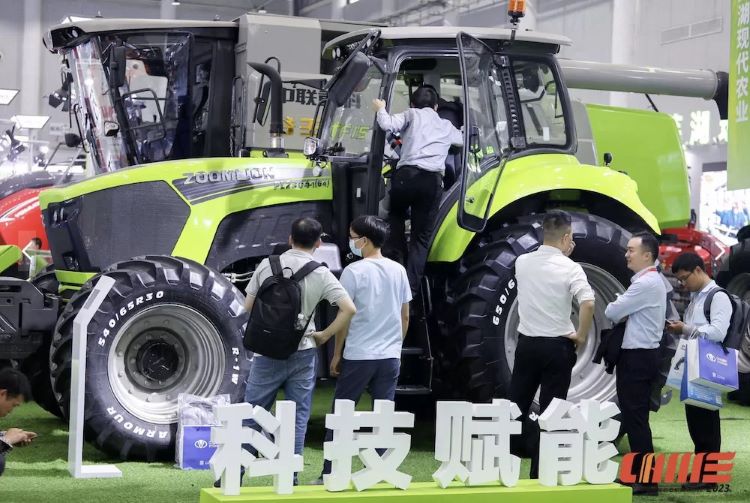kínai traktor