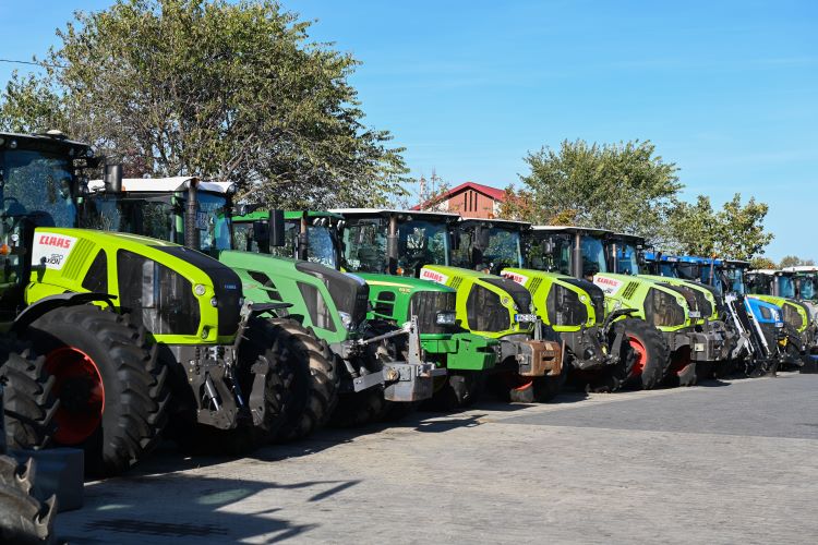 Bérelhető mezőgazdasági gépek, traktorok az Agridertől