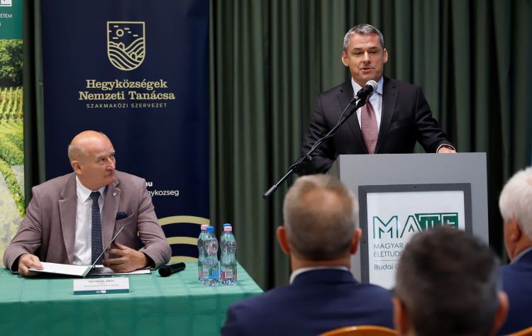 Prof. Dr. Gyuricza Csaba a MATE rektora