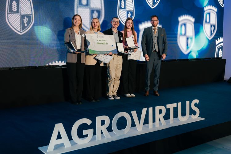 Agrovirtus, Hay Crew