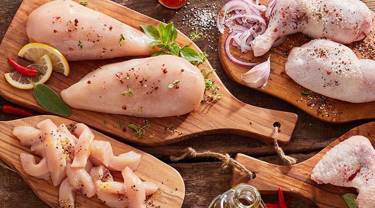 A csirkemellfilé feldolgozói értékesítési ára 17,5 százalékkal alacsonyabb, mint tavaly ilyenkor