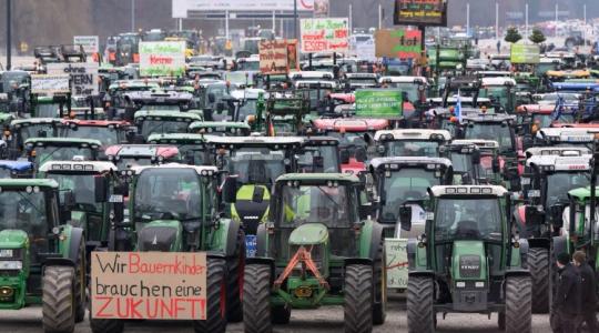 Egy hétig tüntettek a német gazdák és valamit sikerült is elérniük